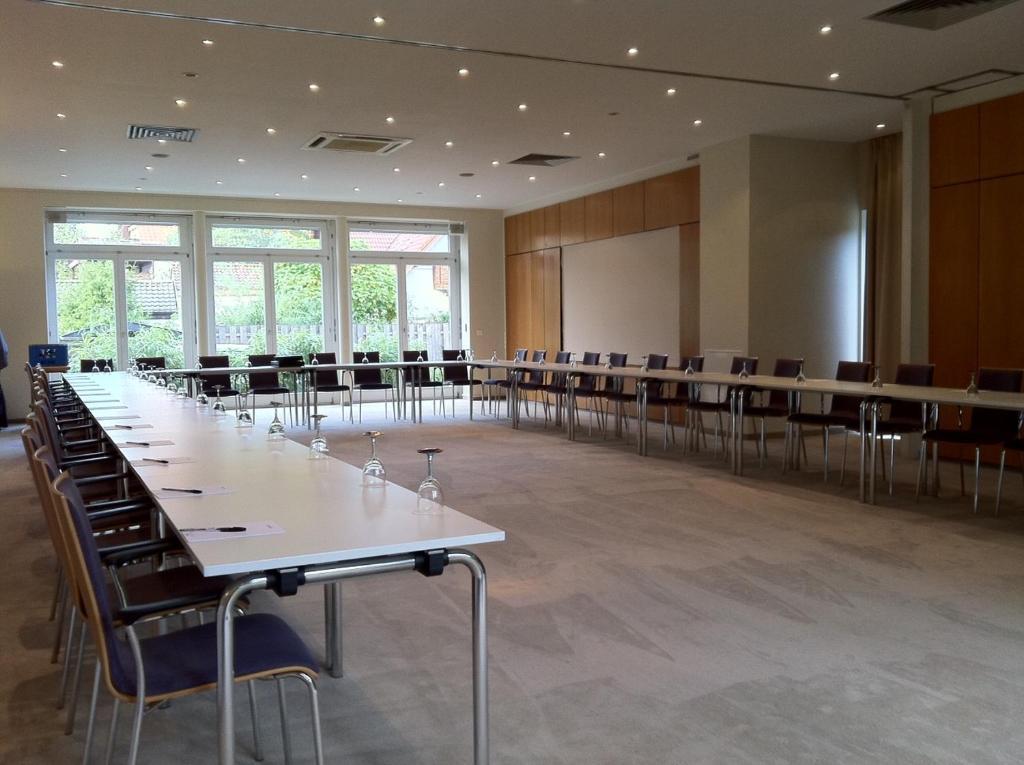 Hotel Ambiente Walldorf Walldorf  Exterior foto